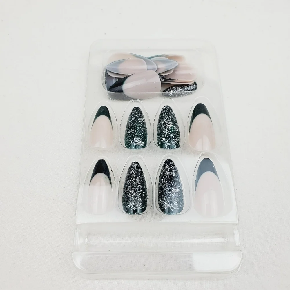 24 Pieces Fake Press On Nails